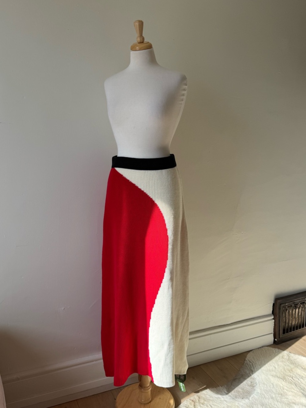 Vintage 70s Inspired Red Cream Knit Maxi Skirt High Waist Cotton L